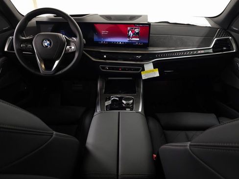 Used 2026 BMW X5 xDrive50e w/ Premium Package AWD/4WD image 8