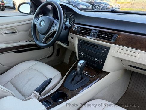 Used 2008 BMW 328i Convertible RWD image 17