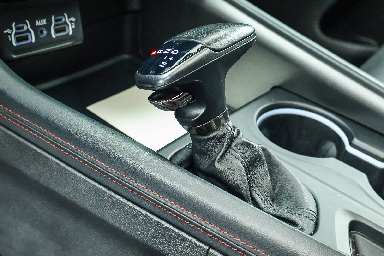 Used 2024 Dodge Durango GT RWD image 10