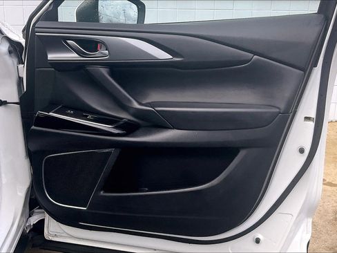 Used 2022 MAZDA CX-9 Touring w/ Touring Premium Package image 29