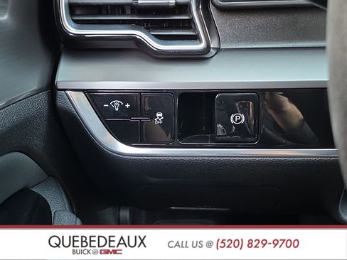 Used 2023 Kia Sportage EX FWD image 24