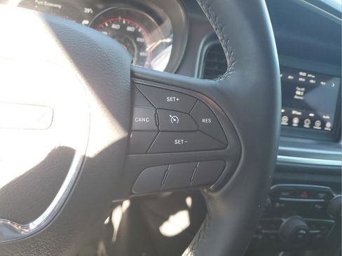 Used 2019 Dodge Charger SXT w/ Blacktop Package image 28