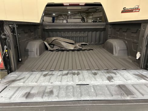 Used 2021 GMC Sierra 1500 Denali AWD/4WD image 4