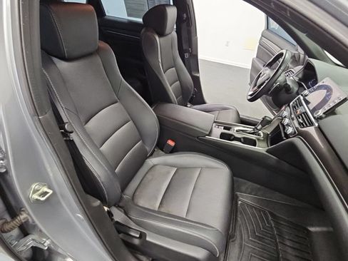 Used 2020 Honda Accord Sport image 37