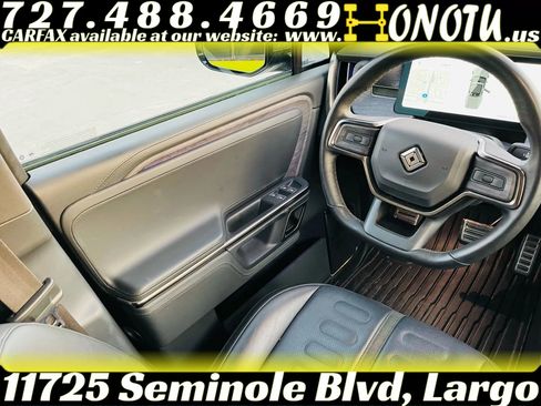 Used 2022 Rivian R1T Adventure image 25