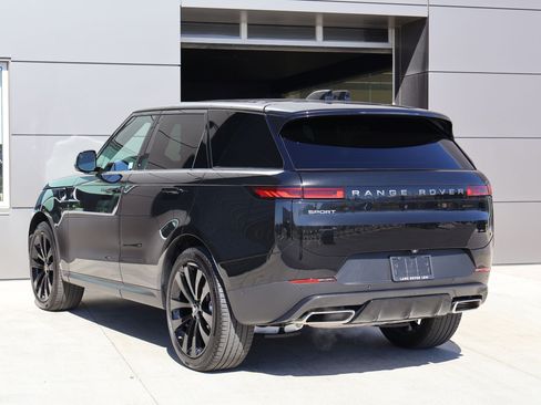 Certified 2025 Land Rover Range Rover Sport SE AWD/4WD image 10