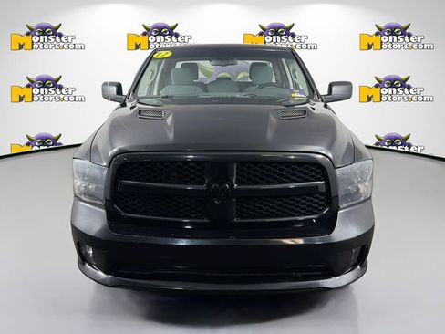 Used 2017 RAM 1500 Express w/ Black Ram 1500 Express Group AWD/4WD image 2