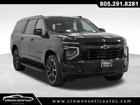 Used 2025 Chevrolet Suburban RST w/ Sun And Tow Package image 1