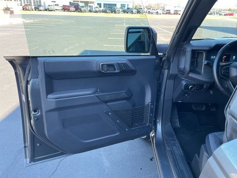 Used 2025 Ford Bronco Big Bend image 18