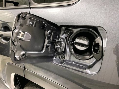 Used 2023 Toyota RAV4 XLE Premium AWD/4WD image 41