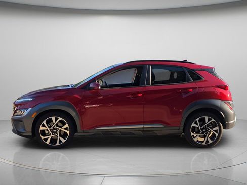 Used 2022 Hyundai Kona Limited AWD/4WD image 3