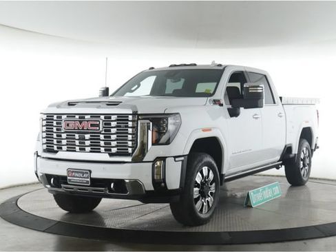 Used 2026 GMC Sierra 3500 Denali w/ Denali Reserve Package AWD/4WD image 10