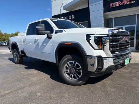 New 2025 GMC Sierra 2500 SLE image 3