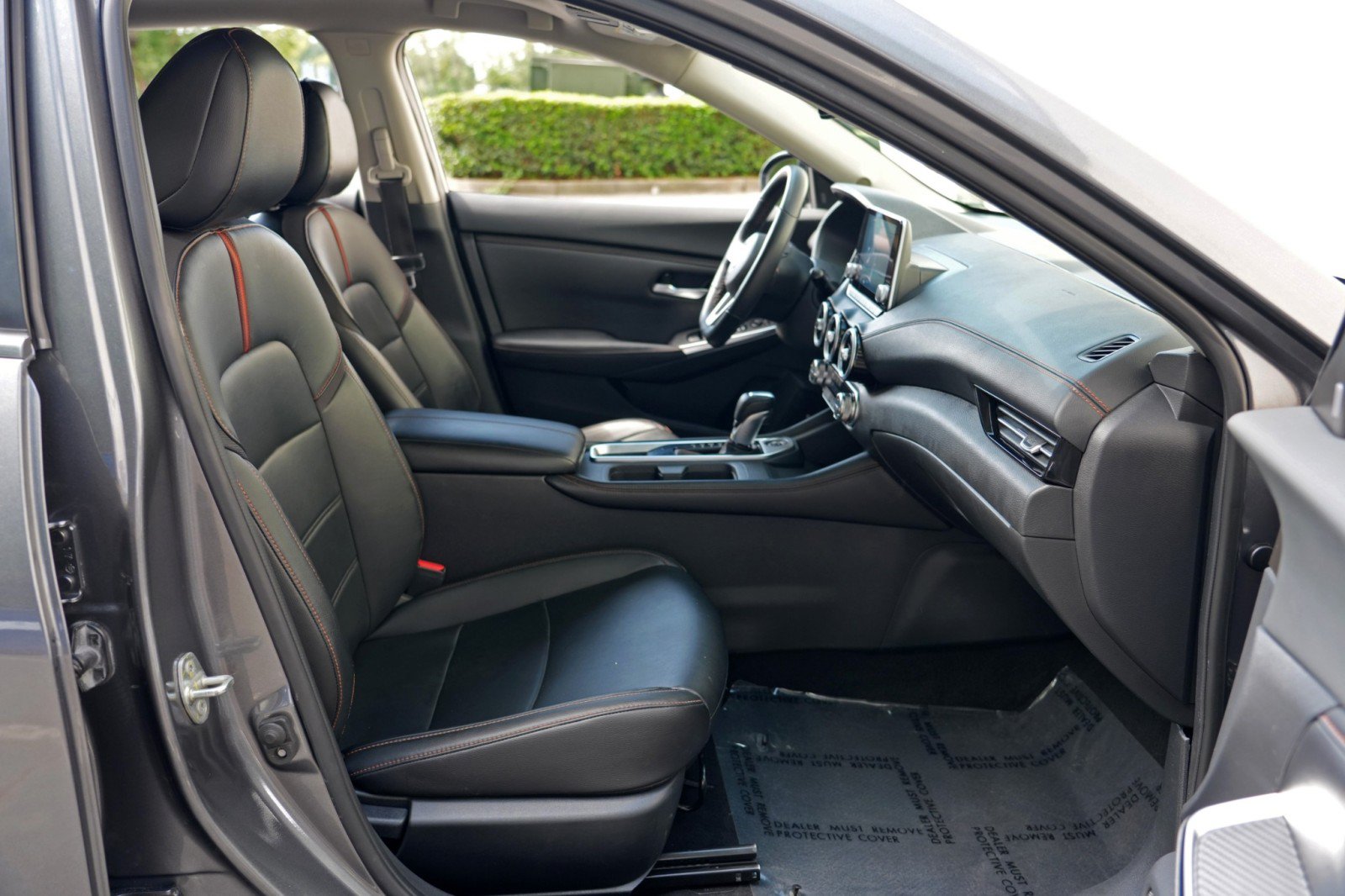 Used 2021 Nissan Sentra SR w/ SR Premium Package FWD image 15