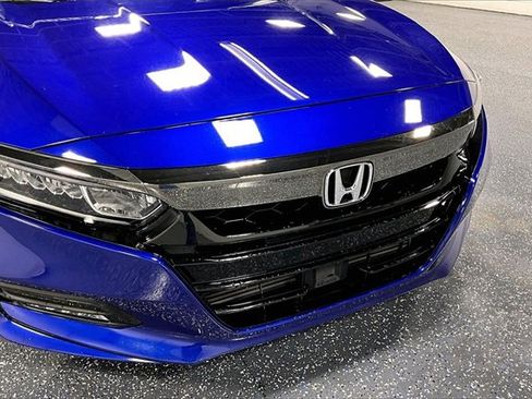 Used 2018 Honda Accord Sport image 29