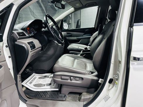 Used 2015 Honda Odyssey Touring image 11