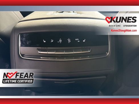 Used 2023 Cadillac Escalade V AWD/4WD image 45