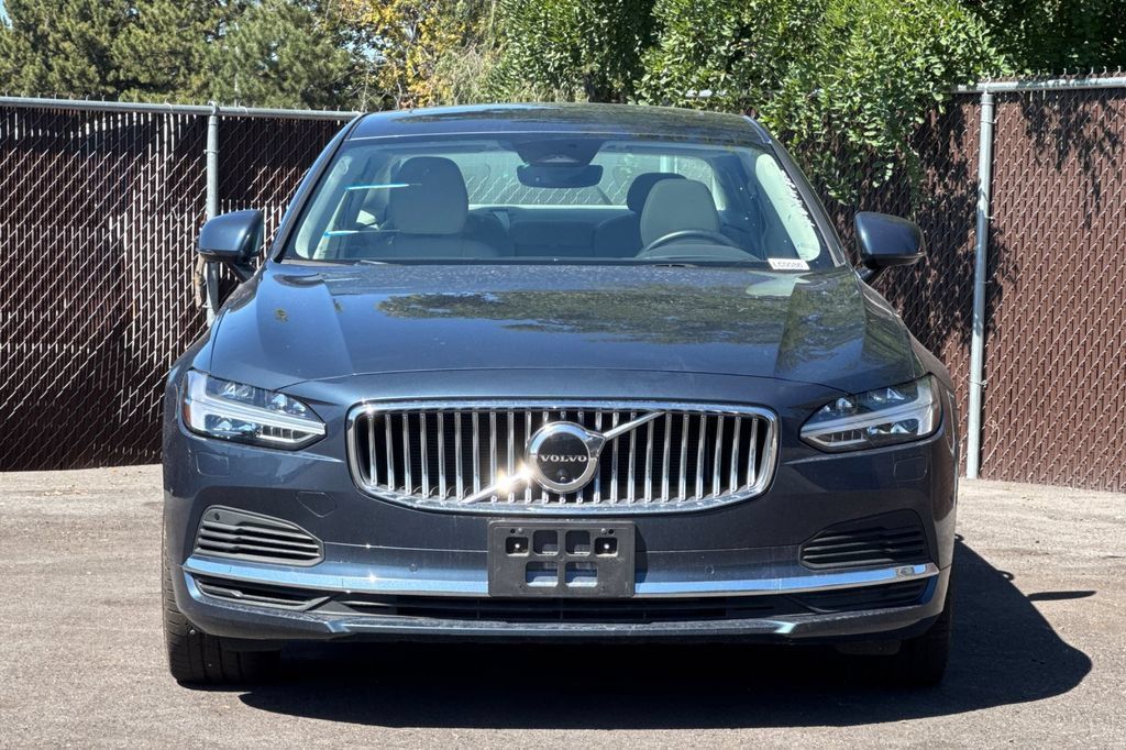 Used 2024 Volvo S90 T8 Ultimate AWD/4WD image 12
