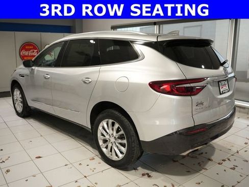 Used 2021 Buick Enclave Premium w/ Surround and Sites Package image 4