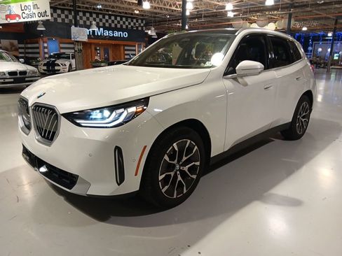 Used 2026 BMW X3 xDrive30i w/ Premium Package AWD/4WD image 1