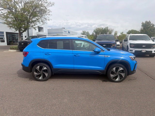 Used 2024 Volkswagen Taos SE AWD/4WD image 12