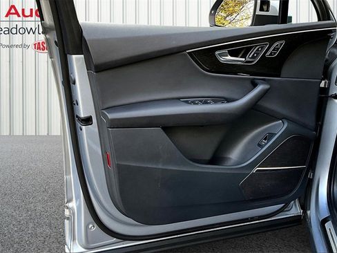 Used 2022 Audi Q7 3.0T Premium Plus w/ Premium Plus Package image 20