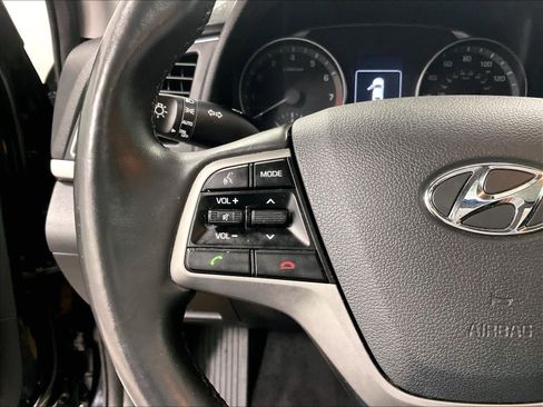 Used 2018 Hyundai Elantra Value Edition image 23