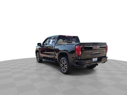 Used 2023 GMC Sierra 1500 AT4 w/ AT4 Premium Package AWD/4WD image 7