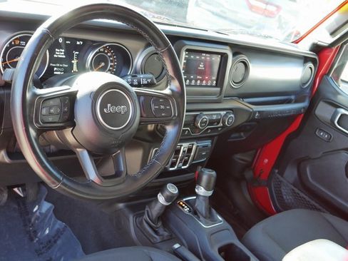 Used 2021 Jeep Wrangler Unlimited Sport image 15