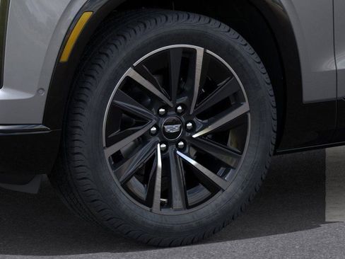New 2026 Cadillac Vistiq Sport w/ LPO, Floor Liner Package AWD/4WD image 9