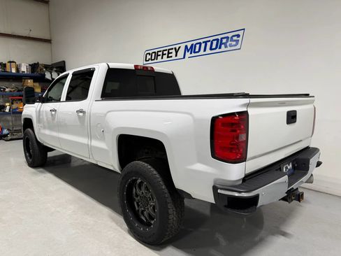 Used 2015 Chevrolet Silverado 2500 LTZ w/ Duramax Plus Package AWD/4WD image 4
