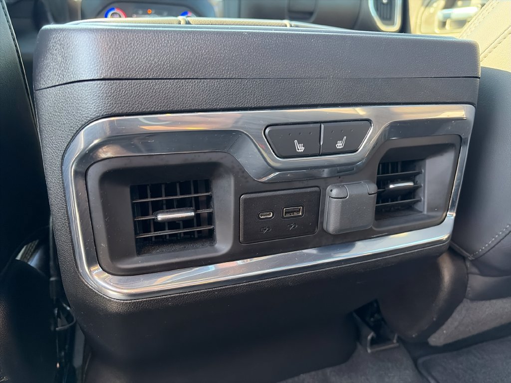 Used 2023 Chevrolet Silverado 3500 High Country AWD/4WD image 10