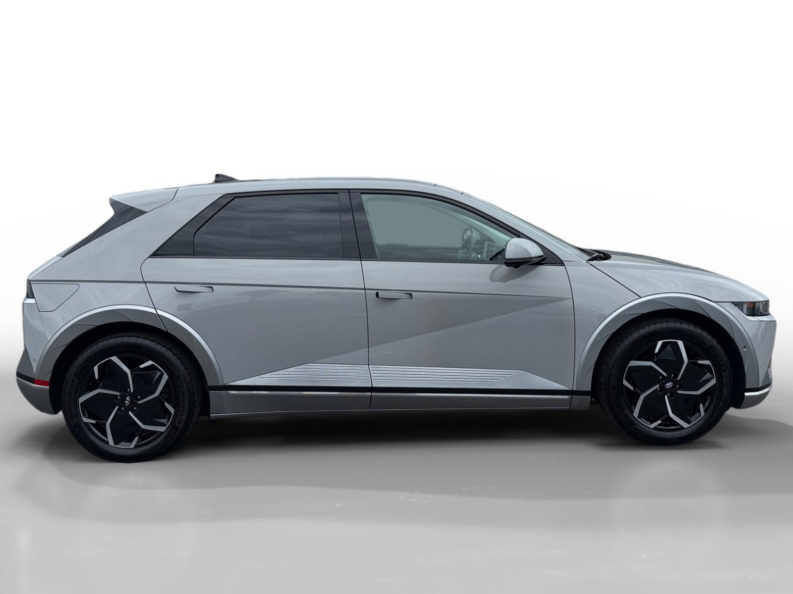Used 2024 Hyundai Ioniq 5 Limited RWD image 6