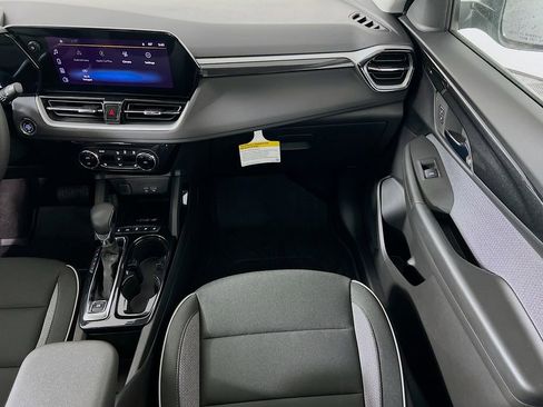 New 2026 Chevrolet TrailBlazer LT w/ Convenience Package image 23