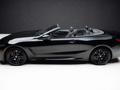 Used 2023 BMW M850i xDrive Convertible w/ M Sport Professional Package AWD/4WD image 18