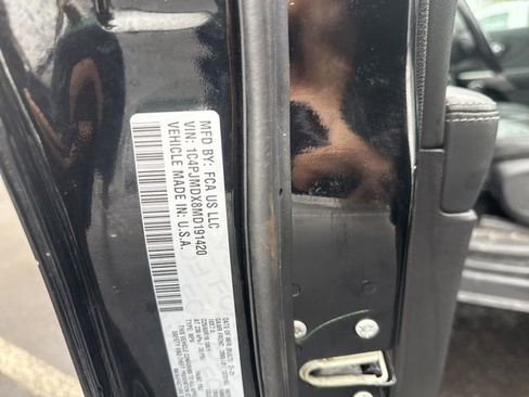 Used 2021 Jeep Cherokee Limited w/ Elite Package image 8