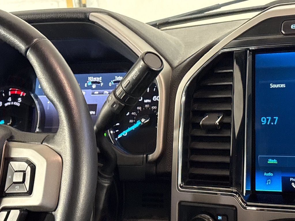 Used 2022 Ford F350 Lariat w/ Chrome Package AWD/4WD image 30
