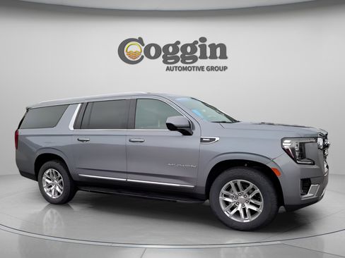 Used 2022 GMC Yukon XL SLT image 24