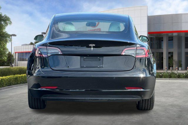 Used 2019 Tesla Model 3 Standard Range Plus RWD image 5