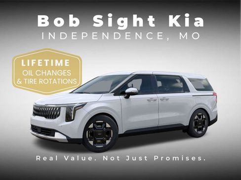 New 2026 Kia Carnival EX FWD image 3