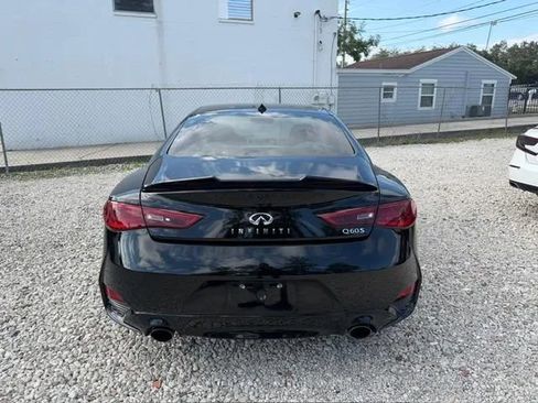 Used 2017 INFINITI Q60 3.0t Sport image 6