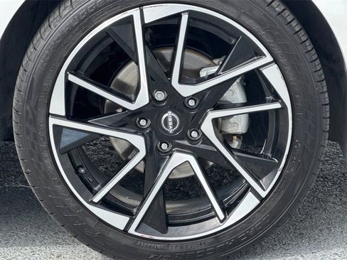 Certified 2024 Nissan Sentra SR image 26