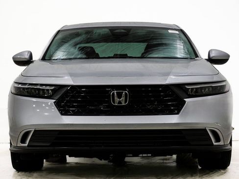 Used 2023 Honda Accord EX image 2