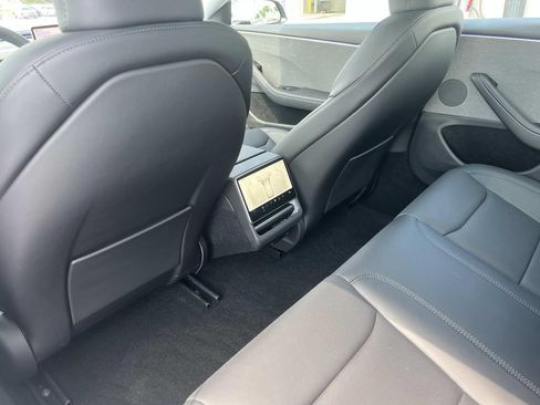 Used 2025 Tesla Model 3 Long Range RWD image 19