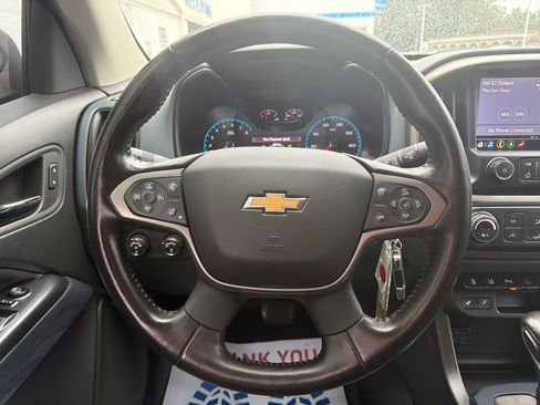 Certified 2022 Chevrolet Colorado Z71 w/ Trail Boss Package AWD/4WD image 14