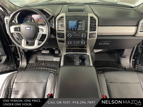 Used 2017 Ford F350 Lariat w/ Lariat Ultimate Package image 41