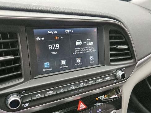 Used 2020 Hyundai Elantra Value Edition FWD image 19