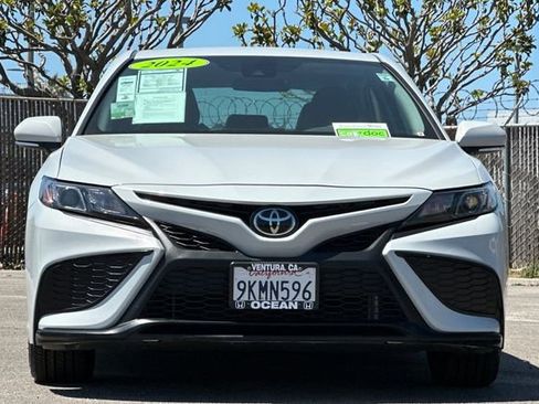 Used 2024 Toyota Camry SE w/ Blackout Package (TMS) FWD image 9