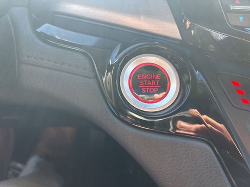 Certified 2025 Honda Odyssey Touring image 24