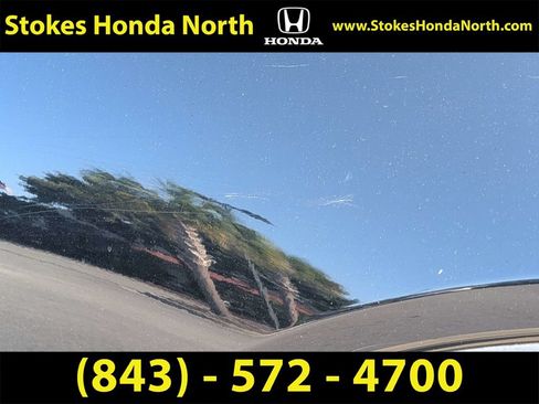 Used 2018 Kia Sorento FWD image 3